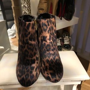 Cheetah velvet boots/booties